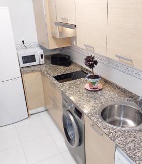 Algorta Apartment | Apartamento en la playa con parking privado