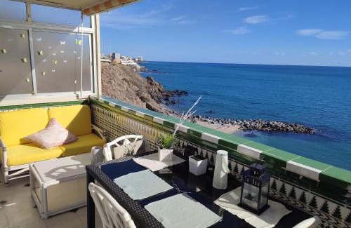 Benalmadena Apartment | Apartamento en Playa Semi-Privada