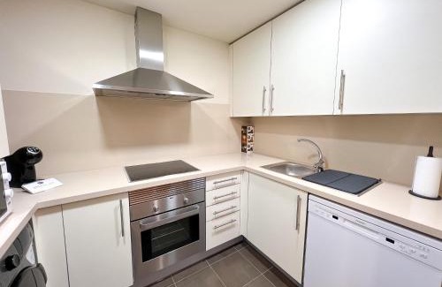 Castello de la Plana Apartment | Apartamento de diseño con Gym y Piscina