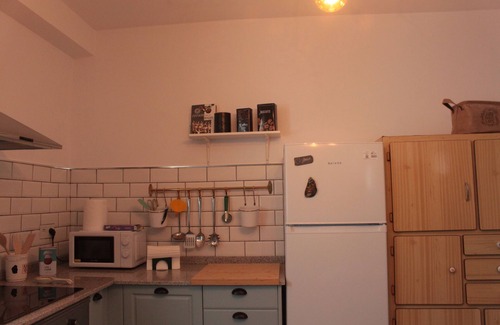 Cangas de Onis Apartment | Apartamento Escarlata Para 5 Personas en el Centro de Cangas de Onís