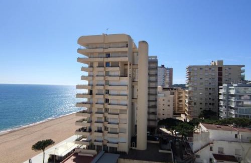 Platja d'Aro Apartment | Apartamento Espectacular Frente al Mar en Playa de Aro, Costa Brava - ES-209-76