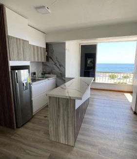 Caraballeda Apartment | Apartamento frente a la playa de la guaira
