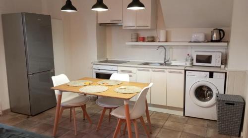 Locaiba Apartment | Apartamento limonero ,VUT AL 13044