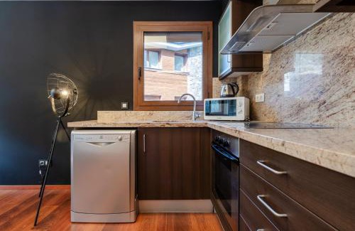 Arinsal Apartment | Apartamento moderno Pic negre con vistas