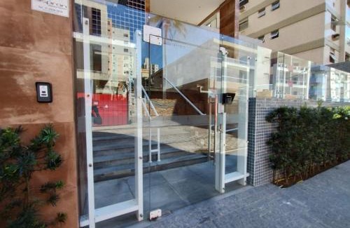 Guilhermina Apartment | Apartamento na Praia da Guilhermina com Ar Condicionado, Estacionamento Gratuito e WiFi