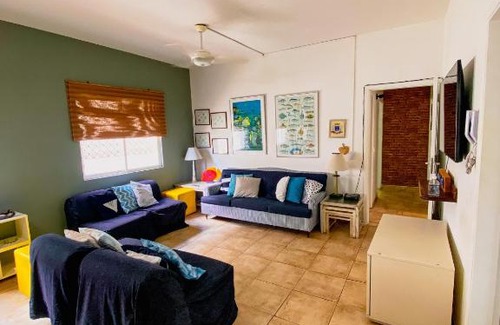 Jardim Praiano Apartment | Apartamento no Guaruja - 150M da praia