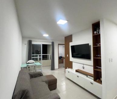 Planalto Apartment | Apartamento Premium com Piscina e Varanda Perto do Aeroporto