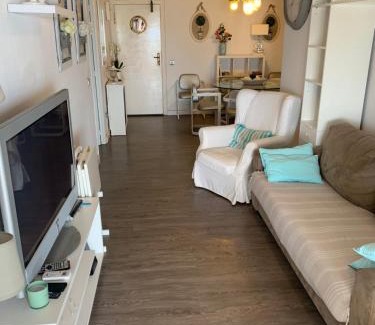 Port Saplaya Apartment | Apartamento primera línea de playa