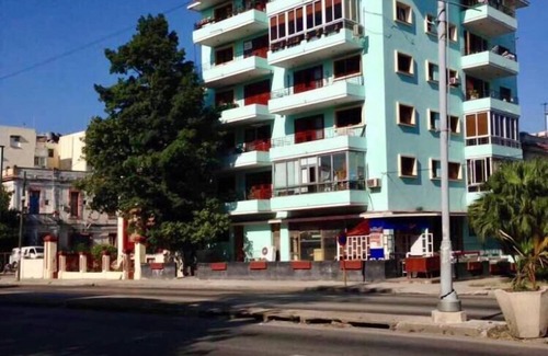El Vedado Apartment | Apartamento Raul Javier