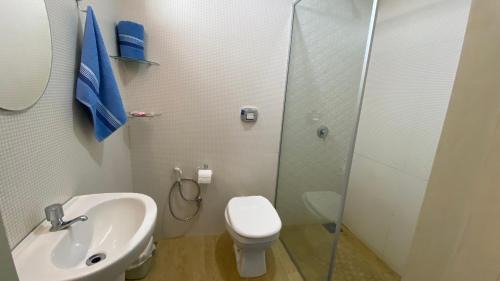 Ciudad Del Este Apartment | Apartamento RR Agradable y Moderno c 2 dormitorios y estacionamiento interno techado