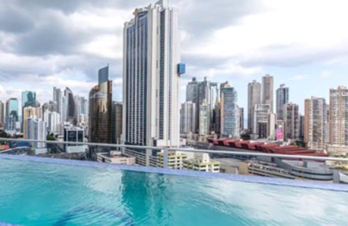 Panama Apartment | Apartamento Vacacional con Piscina para Parejas en Panamá