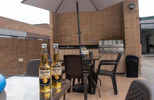 Chapinero Apartment | Apartamento, wifi, piscina, terrazas 8