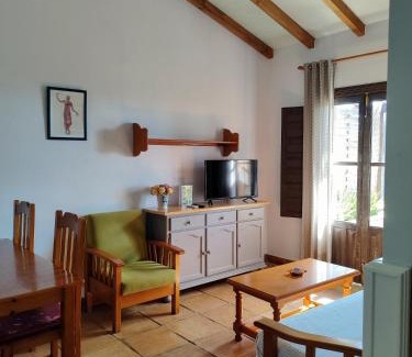 Villanueva De La Vera Apartment | Apartamentos El Calambuco