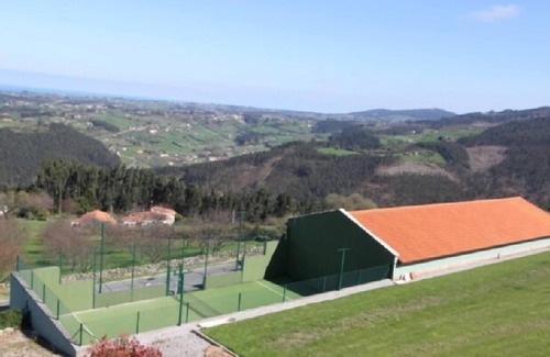 Lloreda Cottage | Apartamentos rurales Laboz for 5 people