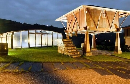Valdes Cottage | Apartamentos rurales El Fresnu for 4 people