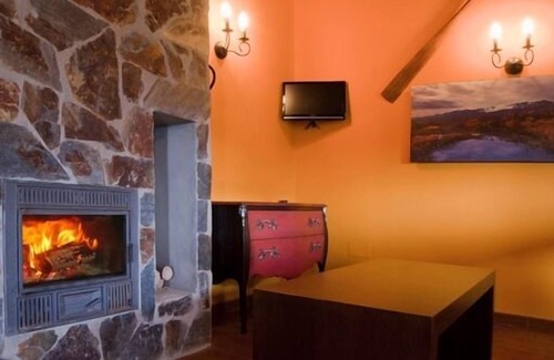 Valdes Cottage | Apartamentos rurales El Fresnu for 4 people