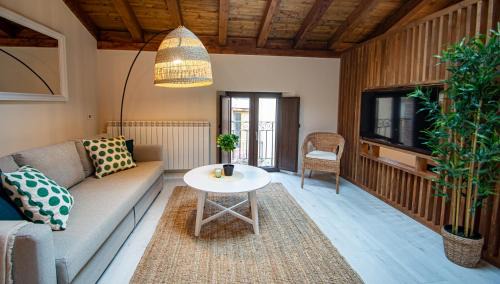 El Burgo de Osma Apartment | Apartamentos UXAMA LUXURY EPONA - junto a la Plaza Mayor con ascensor