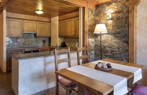 Bordes d'Envalira Apartment | Apartaments Turístics Els Llacs