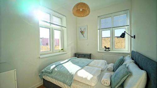 Kowary Apartment | Apartamenty EverySky Kowary, Blue z widokiem na góry i windą