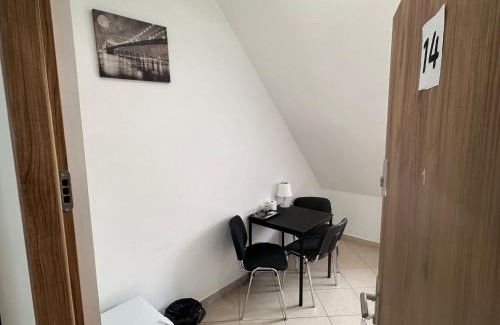 Poznan City Center Bed & Breakfast | Apartamenty Gołębia-Economic