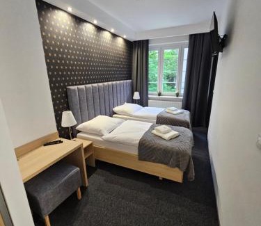 Jezyce Apartment | Apartamenty N 25 Przy Kaponierze
