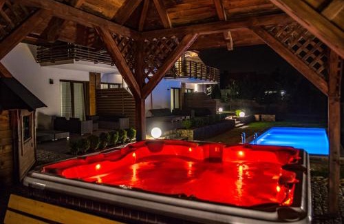 Krajno Pierwsze Apartment | Apartamenty Pod Łysicą & SPA - przy stoku, basen, jacuzzi, sauna