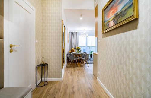 Radom Apartment | ApartamentySnu, Struga Tower Double Gold z parkingiem