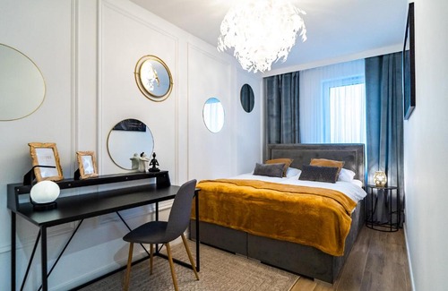 Radom Apartment | ApartamentySnu, Struga Tower Double Gold z parkingiem