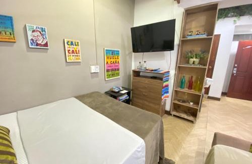 Cali Apartment | Apartarstudio muy bien ubicado, cercano a todo!