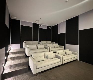 Santa Ana Apartment | Apartasuite Suite 2 Bogota