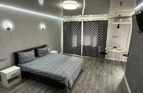 Krivoy Rog Apartment | ApartCenter Студия VIP в центре, Соцгород, Соборности
