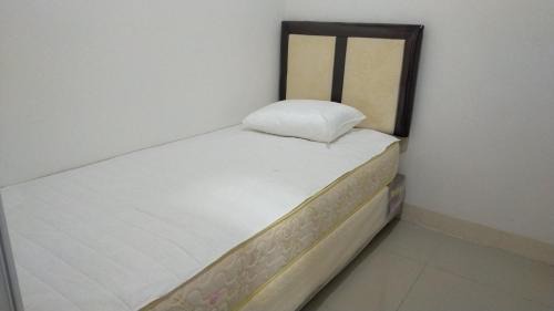 Rawasari Apartment | Apartemen Green Pramuka City 2 BR