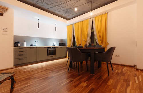 Baia Mare Hotel | Aparthotel Casa 1901
