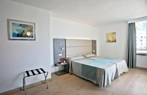 S'illot Apartment | Aparthotel Playa Dorada