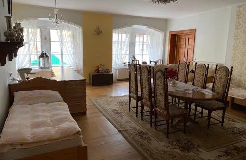 Ceska Kamenice Apartment | Apartmán Gold na zámku