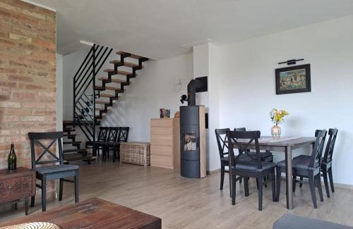 Luzice House | Apartmán LIVE