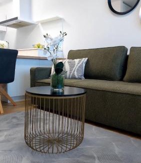 Zapad Apartment | Apartmán ROVE with privat parking free