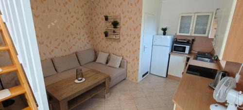 Kraluv Dvur Apartment | Apartmán v Královském Údolí