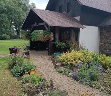 Mlade Buky Apartment | Apartmány V Zahradě