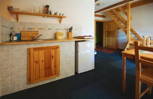 Mlade Buky Apartment | Apartmány V Zahradě