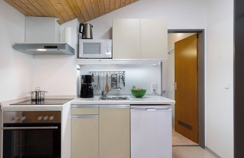 Furtwangen Apartment | Apartment 2 'Ringelblume, 42qm' with Balcony and Wi-Fi