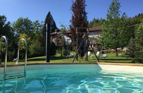 Montegrino Valtravaglia Apartment | Apartment Cascina Cadorna 2