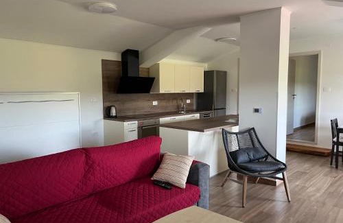 Secovlje Apartment | Apartma Pergola