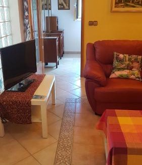 Kobarid Apartment | Apartma "Pod Matajurjem" mountains view