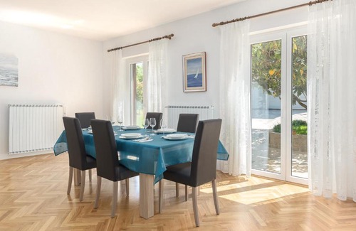 Cezarji Apartment | Apartma Sabina