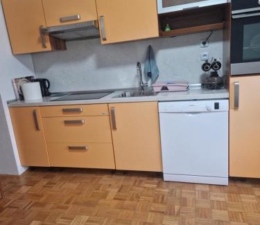 Slap Apartment | apartma-sobe Lejla