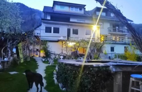 Jesenice Apartment | Apartma Zeus