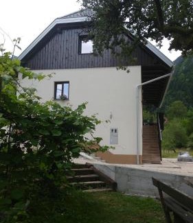 Soca Apartment | Apartmaji Katrč