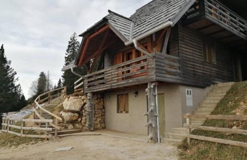 Ambroz pod Krvavcem Apartment | Apartmaji Vrhovnik