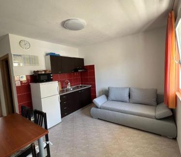 Sevid Apartment | Apartman 6 Majba